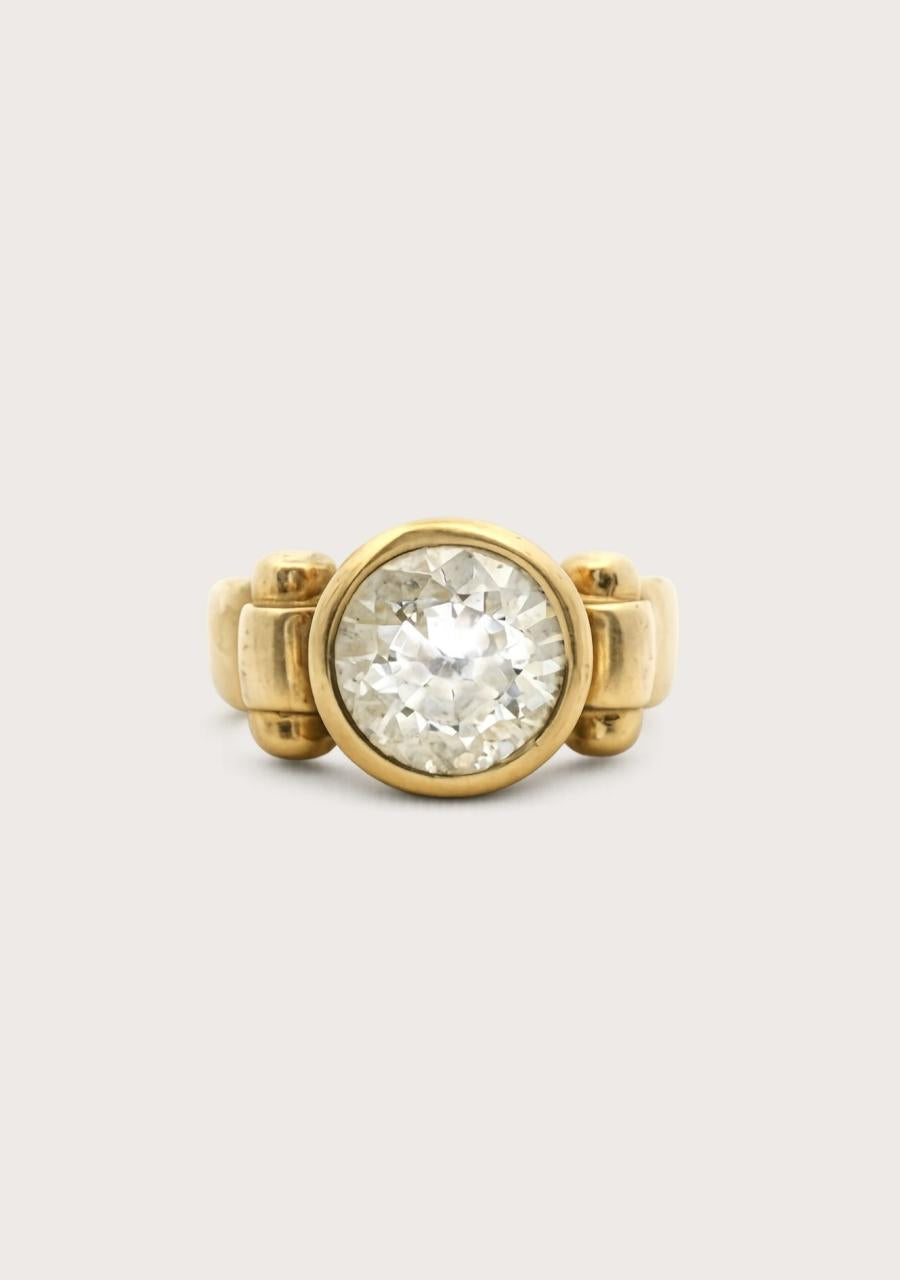 Estate 9ct Yellow Gold Cubic Zirconia Bezel Set Ring