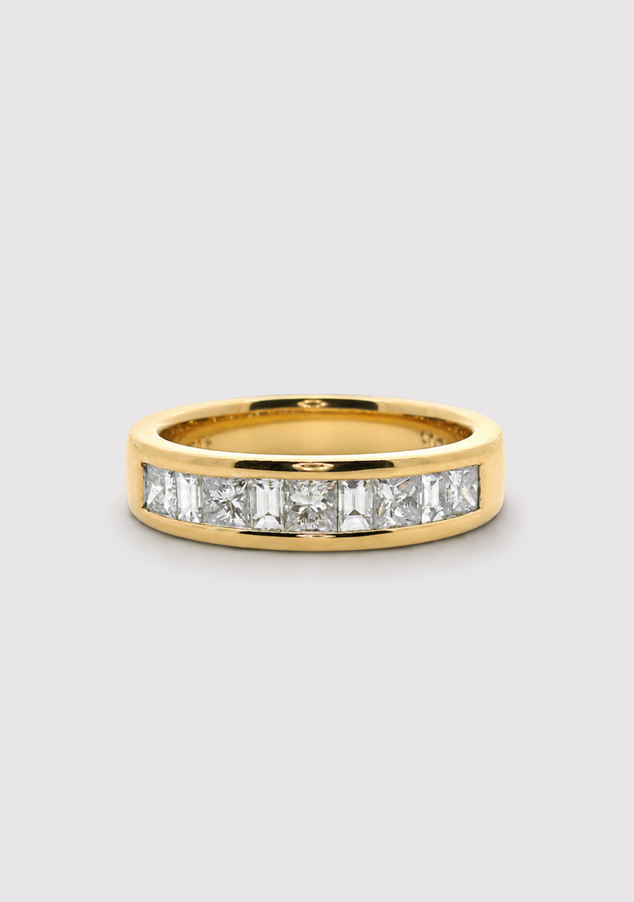 18ct Yellow Gold Diamond Princess & Baguette Cut Channel Set Ring