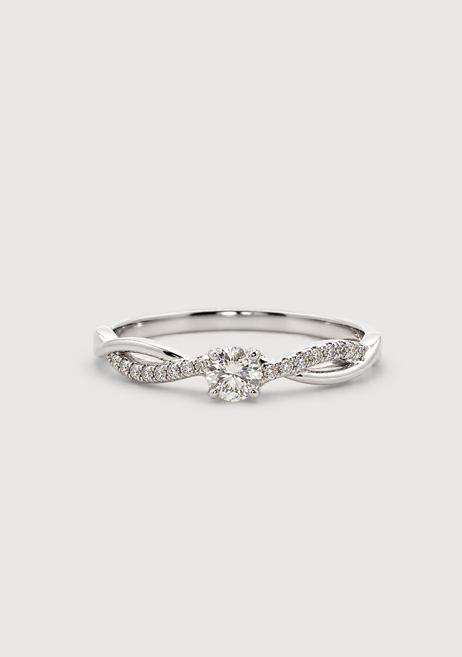 9ct White Gold Diamond Crossover Split Band Ring