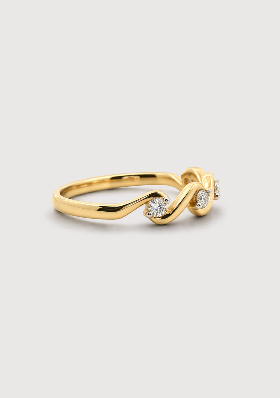 9ct Yellow Gold Wave Diamond Ring