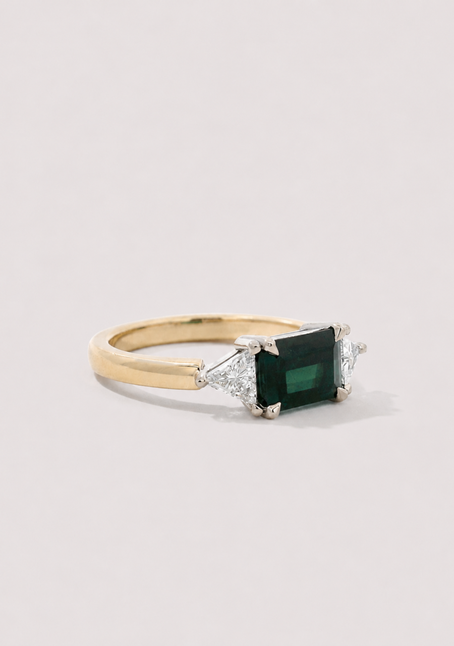 9ct Yellow Gold Tourmaline & Diamond East/West Set Ring