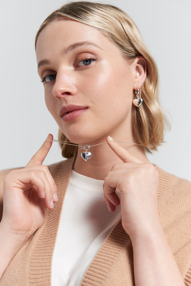 Karen Walker Runaway Heart Necklace