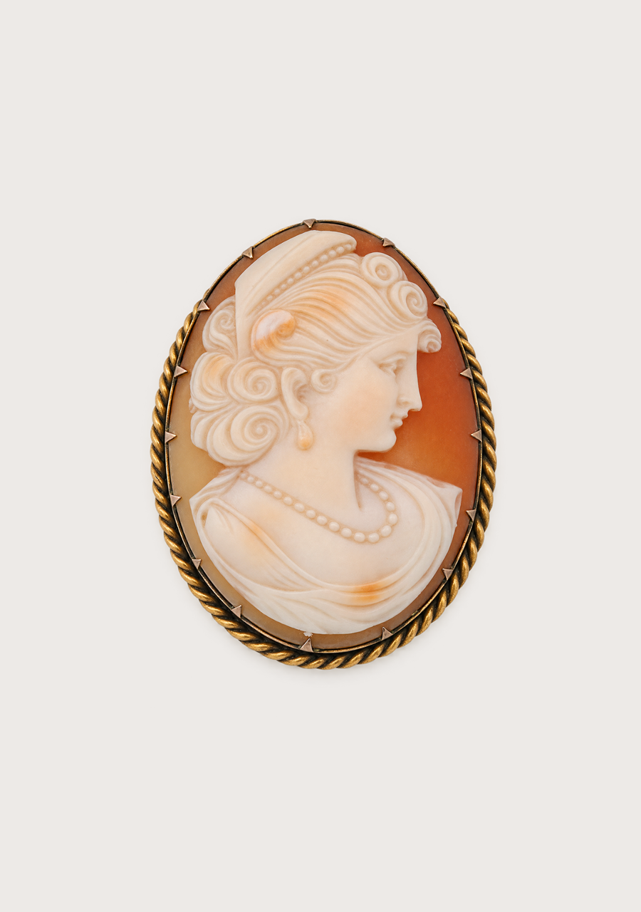 Estate 9ct Yellow Gold Oval Cameo Brooch with Rope Detailing