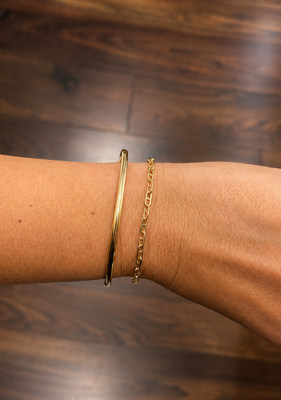 9ct Yellow Gold Anchor Link Squared Bracelet