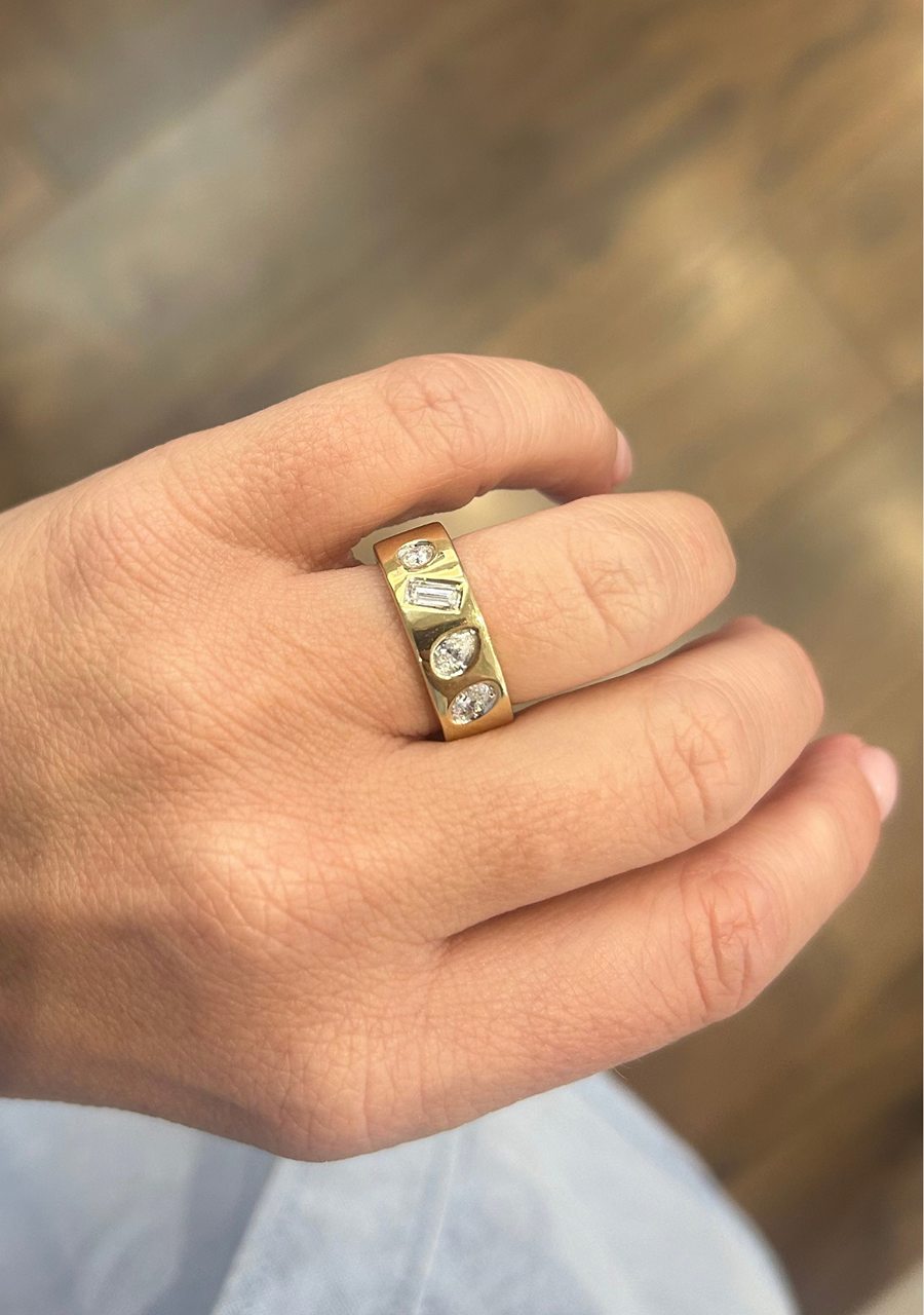 14ct Yellow Gold Diamond Punch Set Band