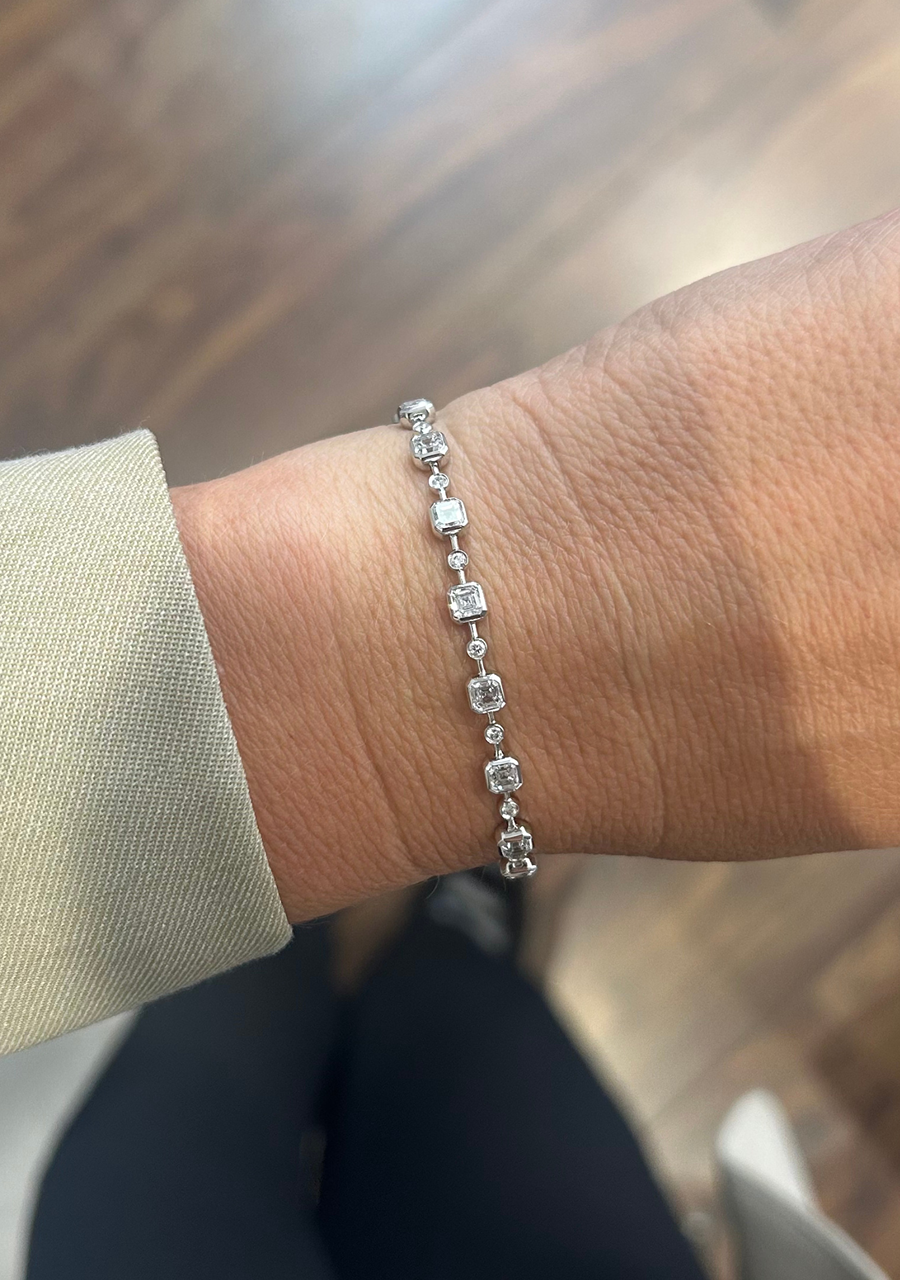 10ct White Gold Assorted Asscher & Round Laboratory Grown Diamond Bezel Set Tennis Bracelet