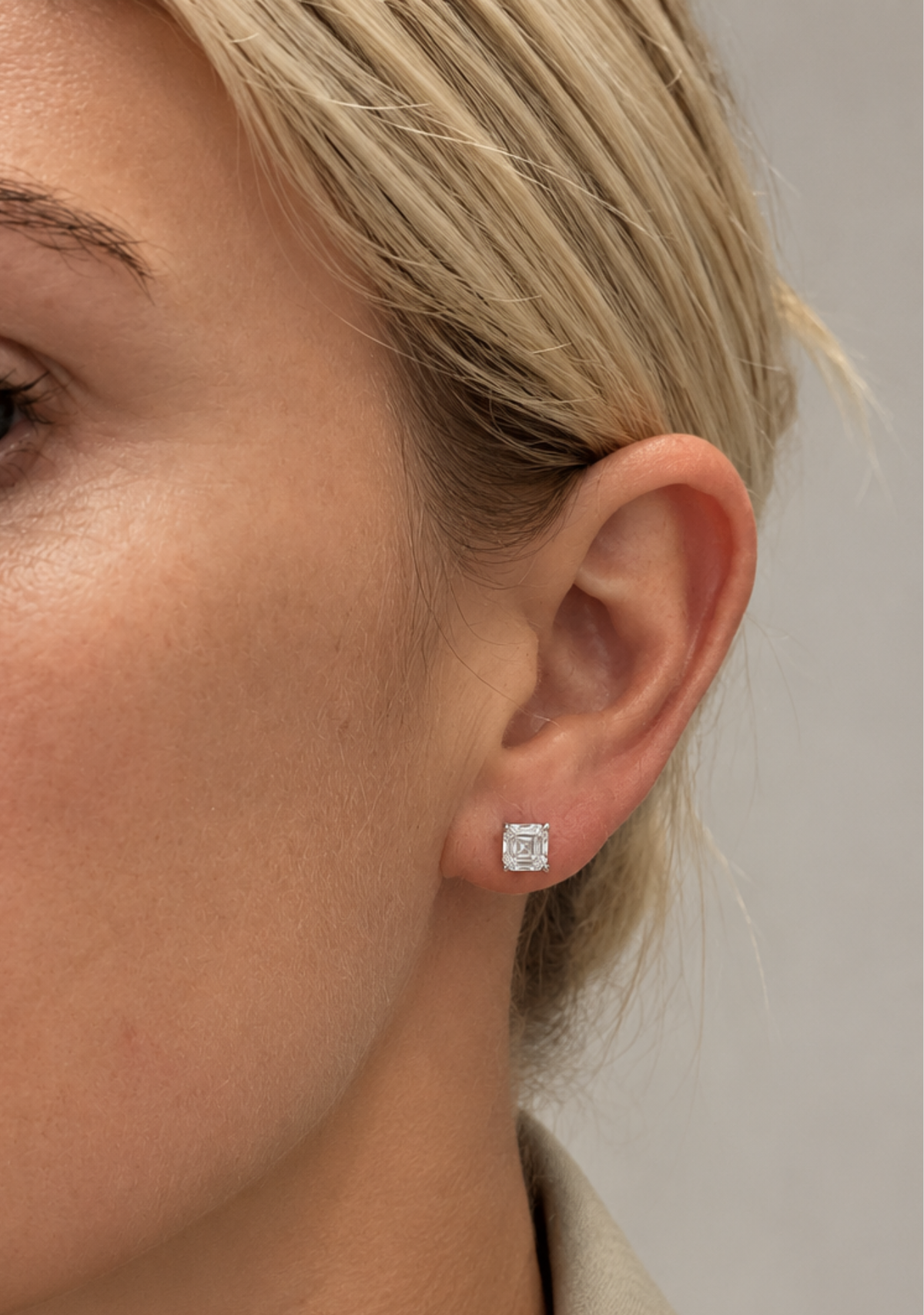 Platinum White Gold Laboratory Grown Diamond Asscher Cut Stud Earrings