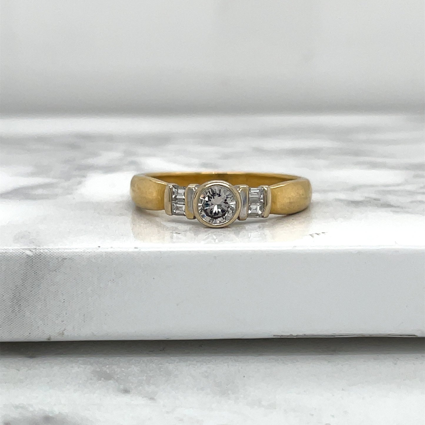 Estate 18ct Yellow Gold 0.24ct Round Brilliant & 0.20ct Baguette Diamond Rubover Ring