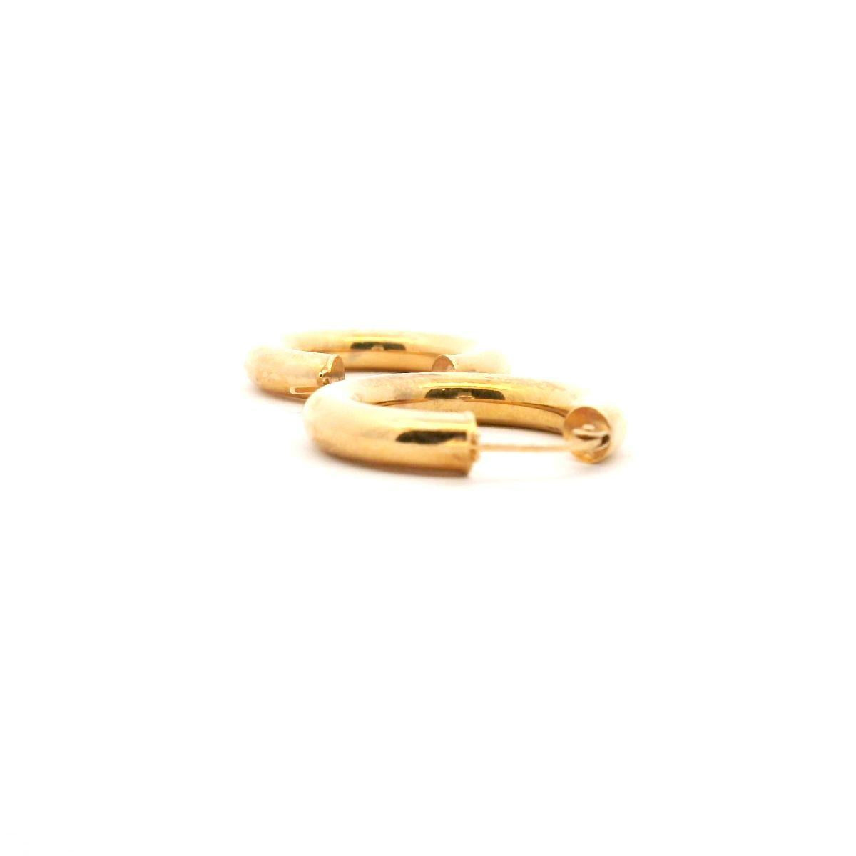 9ct Yellow Gold 4mmx15mm Plain Tube Hoop Earrings