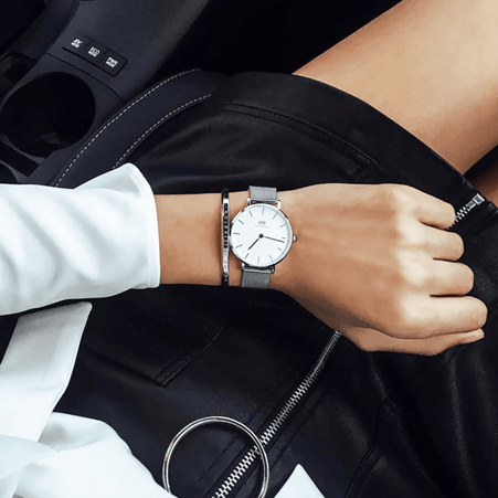 Daniel Wellington 28mm Silver Classic Petite Mesh Strap Watch with White Dial