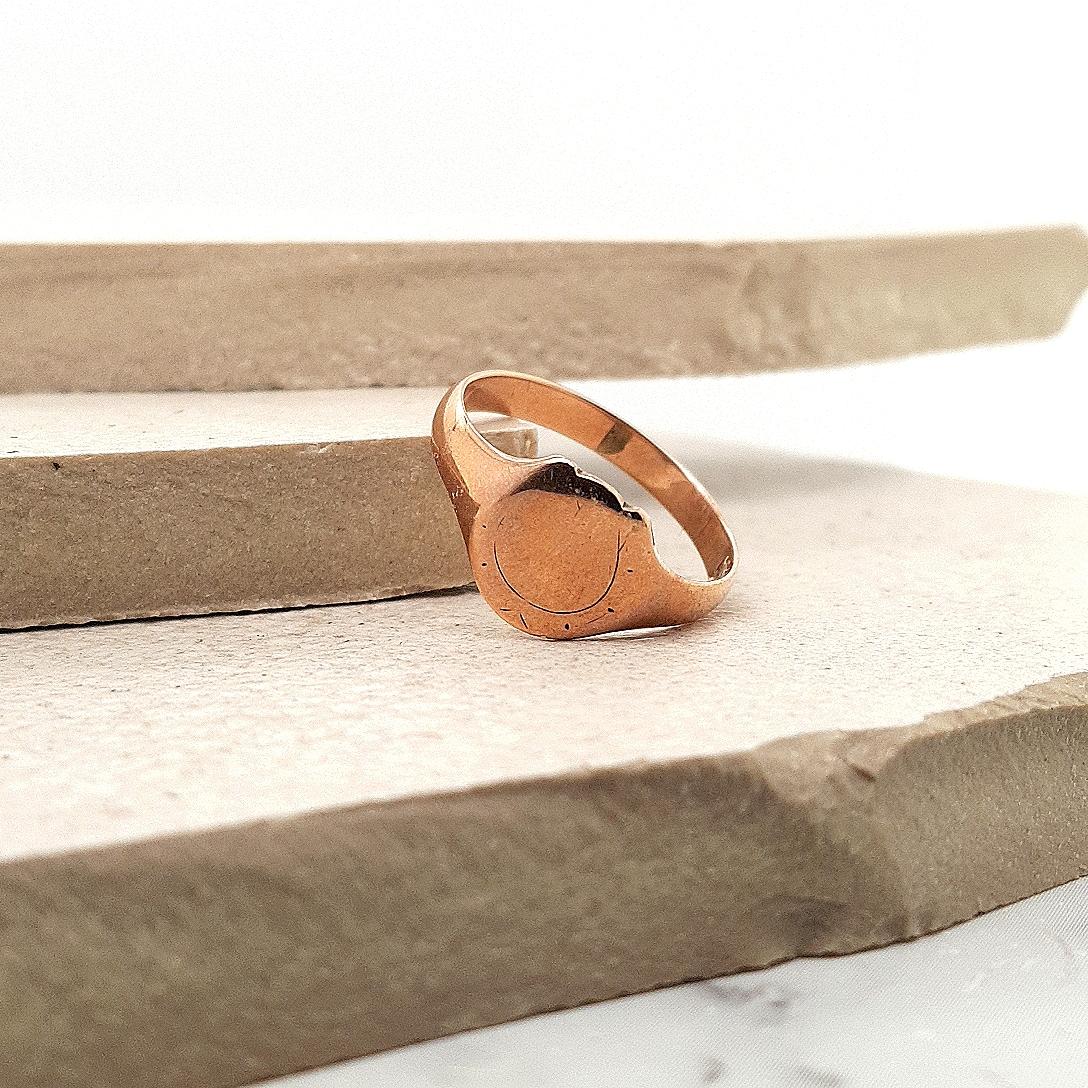 Estate 9ct Rose Gold Signet Ring