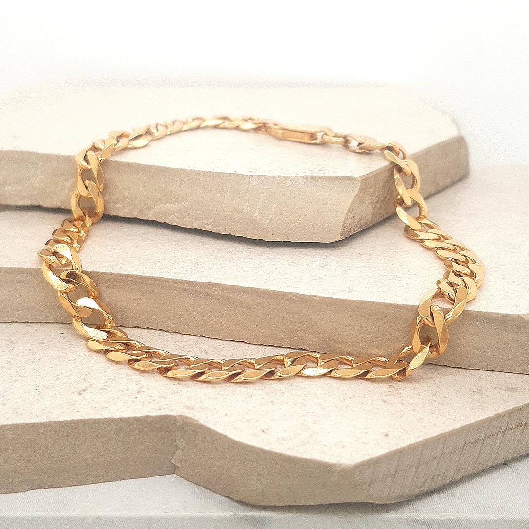 9ct Yellow Gold Flat Diamond Cut Curb Link Bracelet