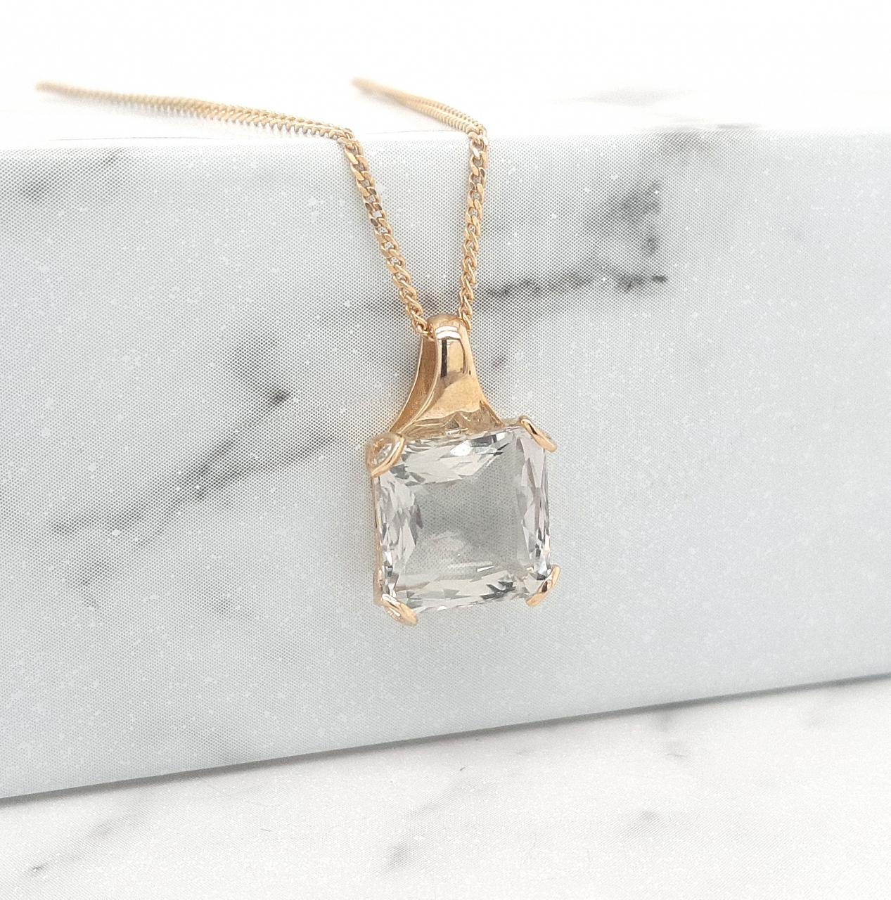 Green Amethyst 9k Yellow Gold Pendant