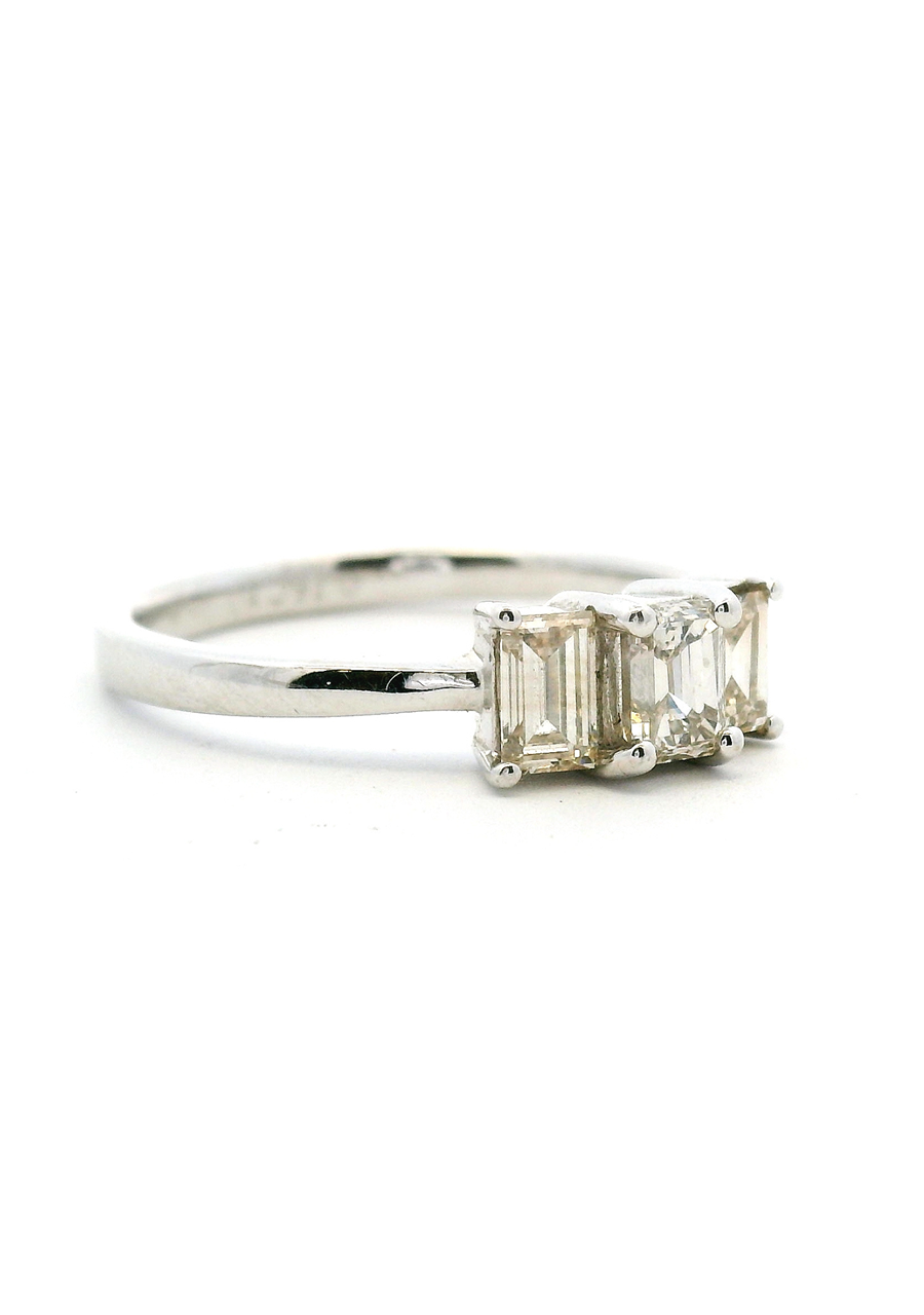 18ct White Gold 0.76ct Emerald & Baguette Cut Claw Set Diamond Ring
