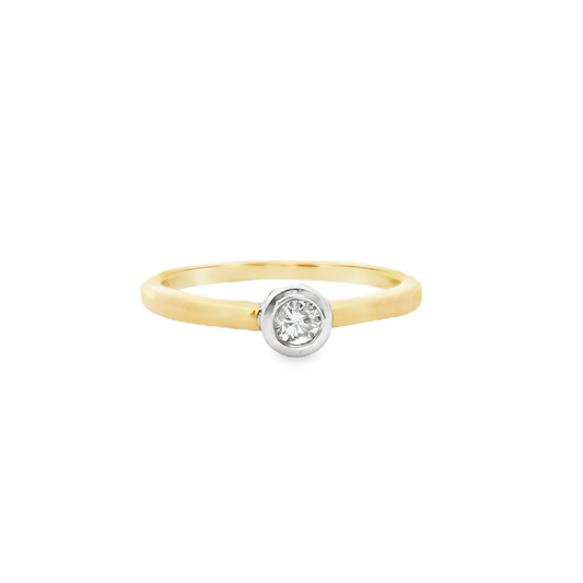 9ct Yellow Gold Bezel Set Diamond Ring