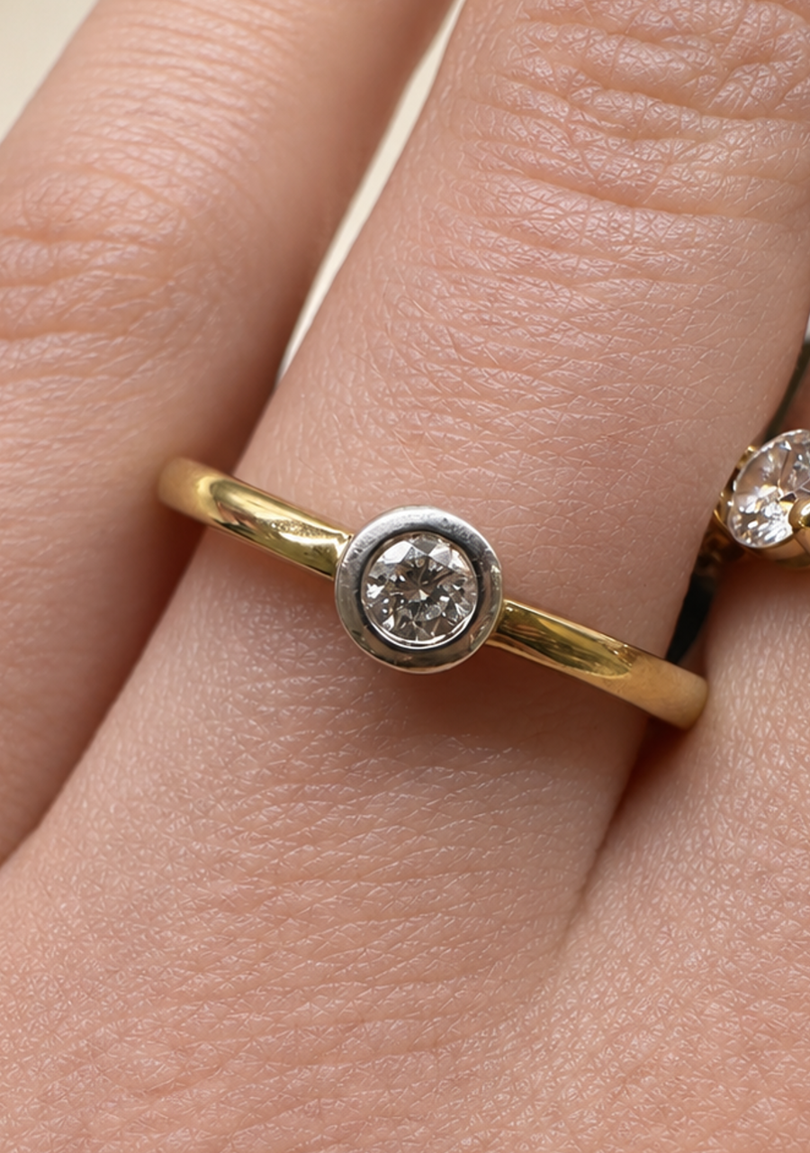 9ct Yellow & White Gold 0.10ct Round Brilliant Diamond Bezel Set Solitaire Ring