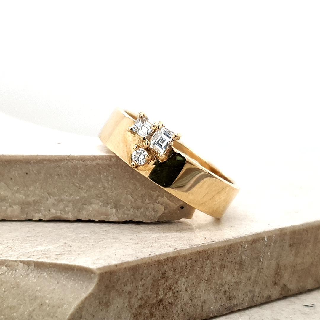 The Wren Setting 9ct Yellow Gold Three Stone Diamond Ring