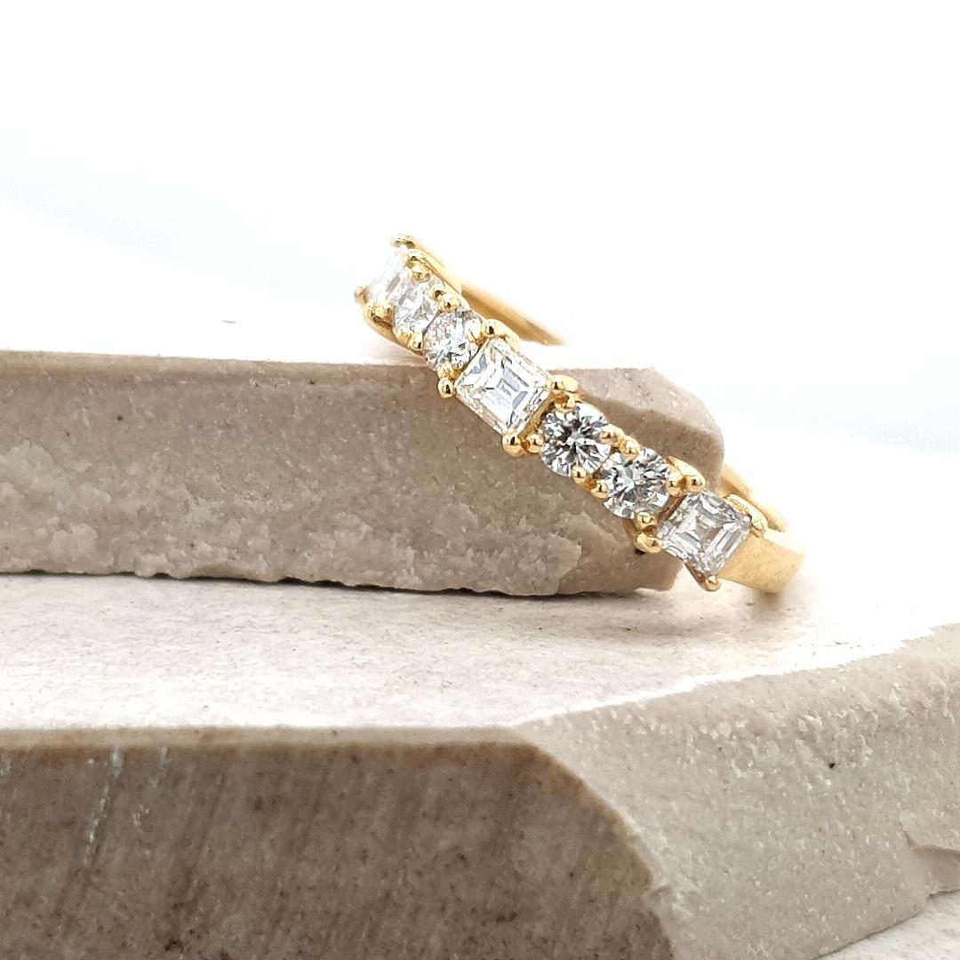 The Pia Setting 18ct Yellow Gold Baguette & Round Diamond Ring