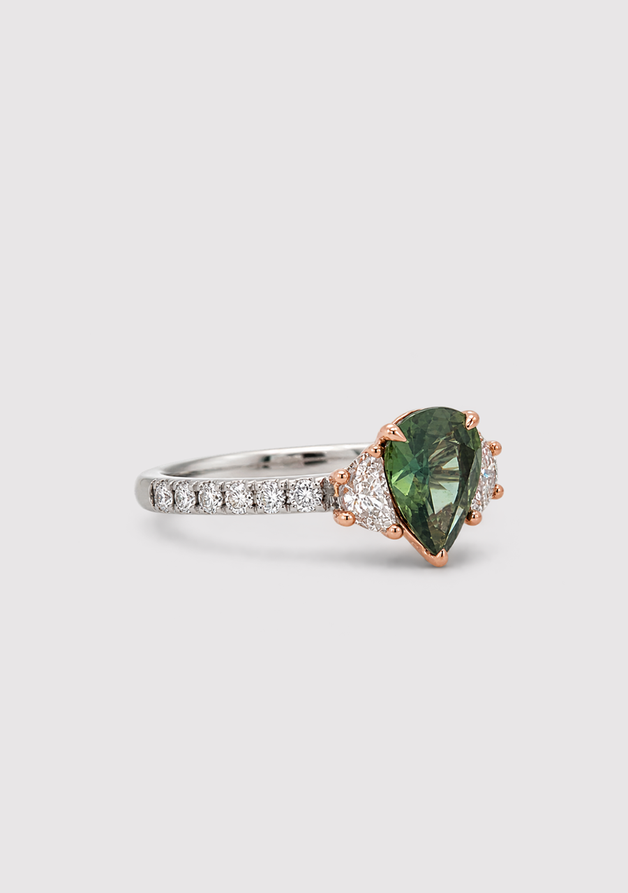 18ct White & Rose Gold 1.32ct Pear Green Sapphire & 0.65ct Moon & Round Cut Diamond Ring