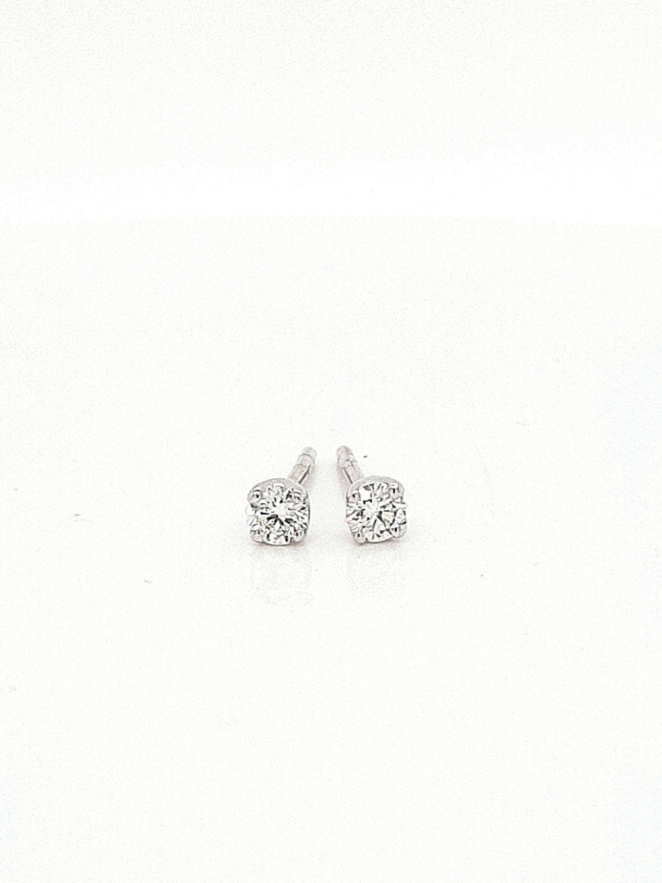 Diamond 0.20ct Round Brilliant 9ct White Gold 0.20ct Six Claw Stud Earrings