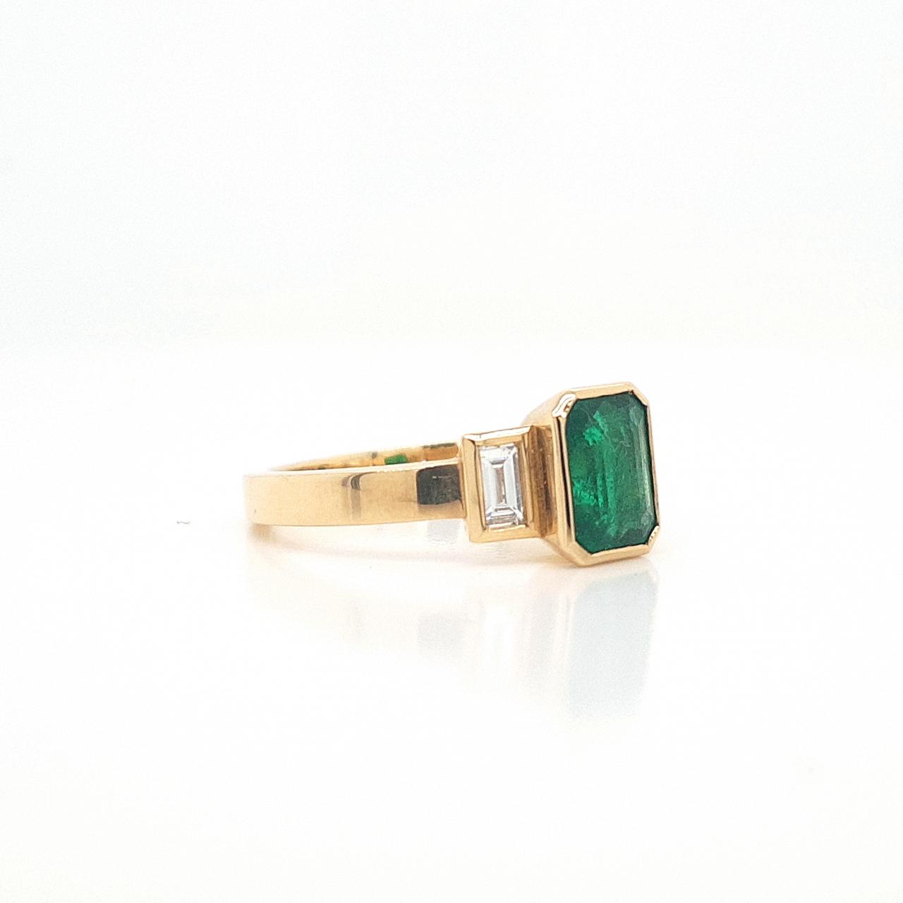 Emerald & Diamond 18ct Yellow Gold 1.49ct Radiant Cut Emerald & Baguette Diamond Bezel Set Three Stone Ring