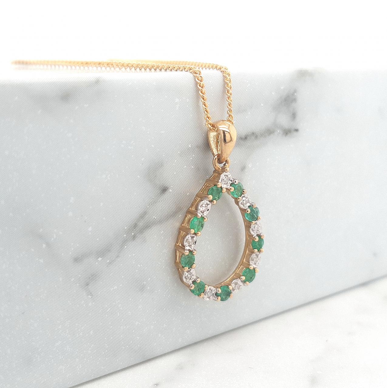 Emerald & Diamond 9k Yellow Gold Tear Drop Shape Pendant