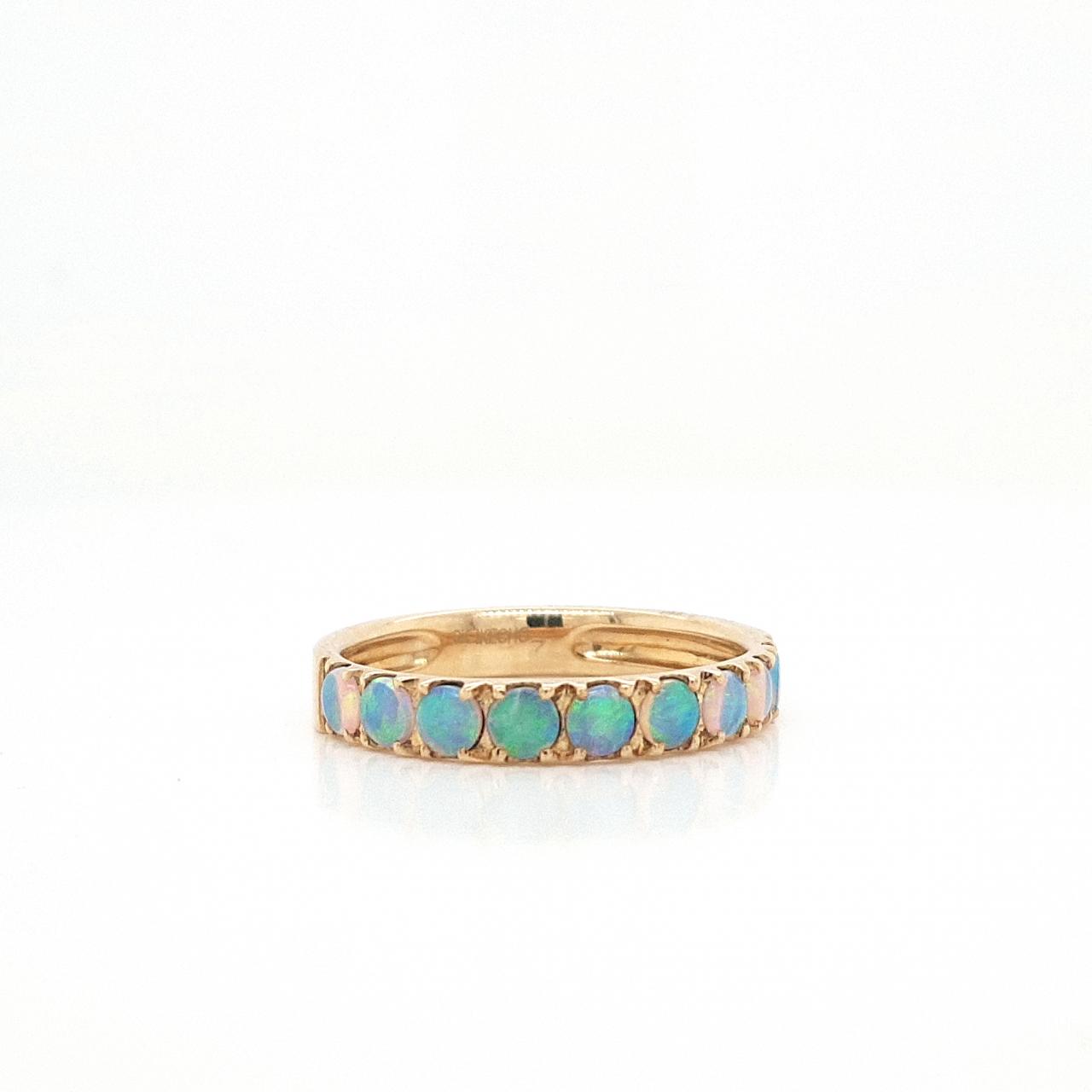 9ct Yellow Gold  Opal Scallop Set Ring