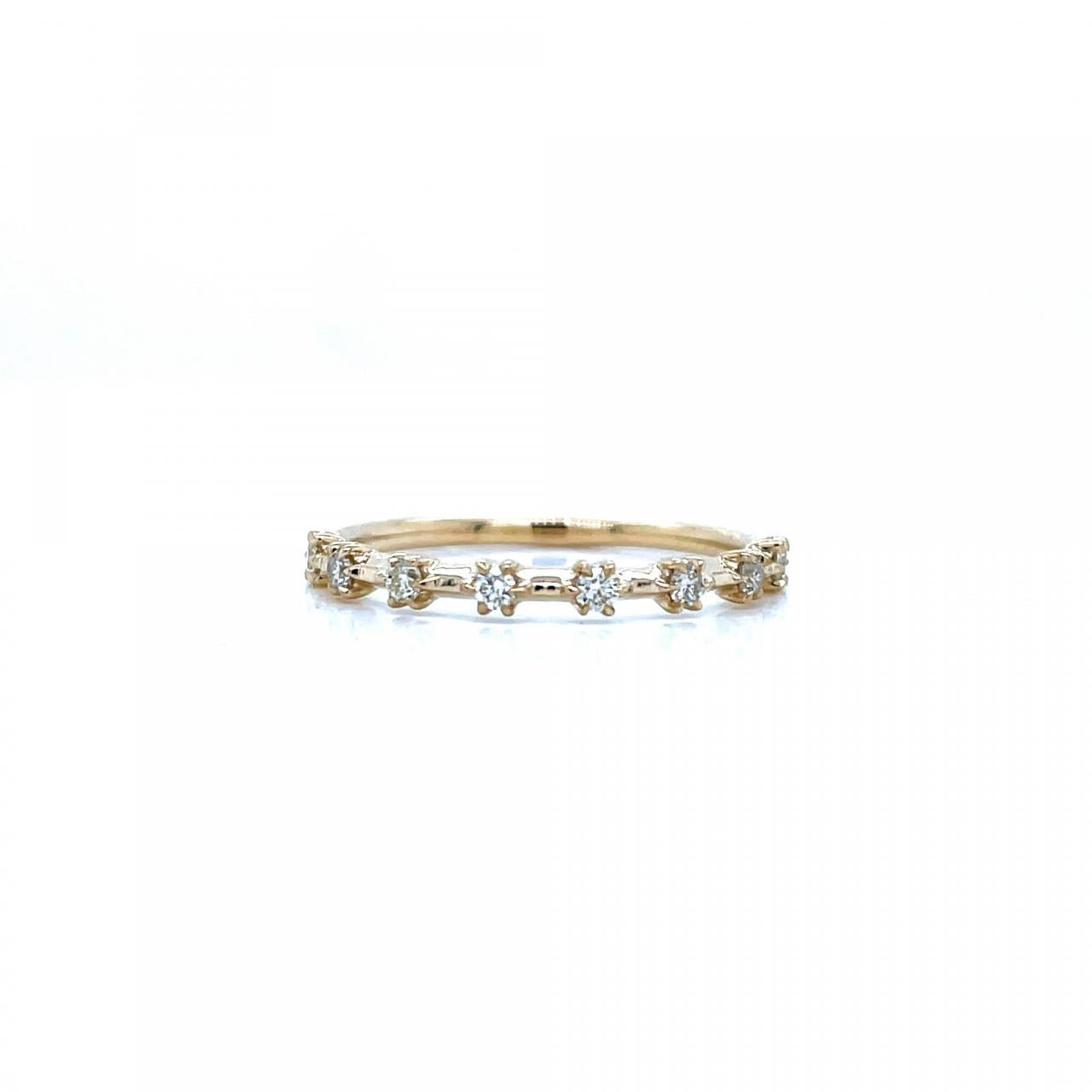 The Clementine Setting 9ct Yellow Gold Diamond Claw Set Ring