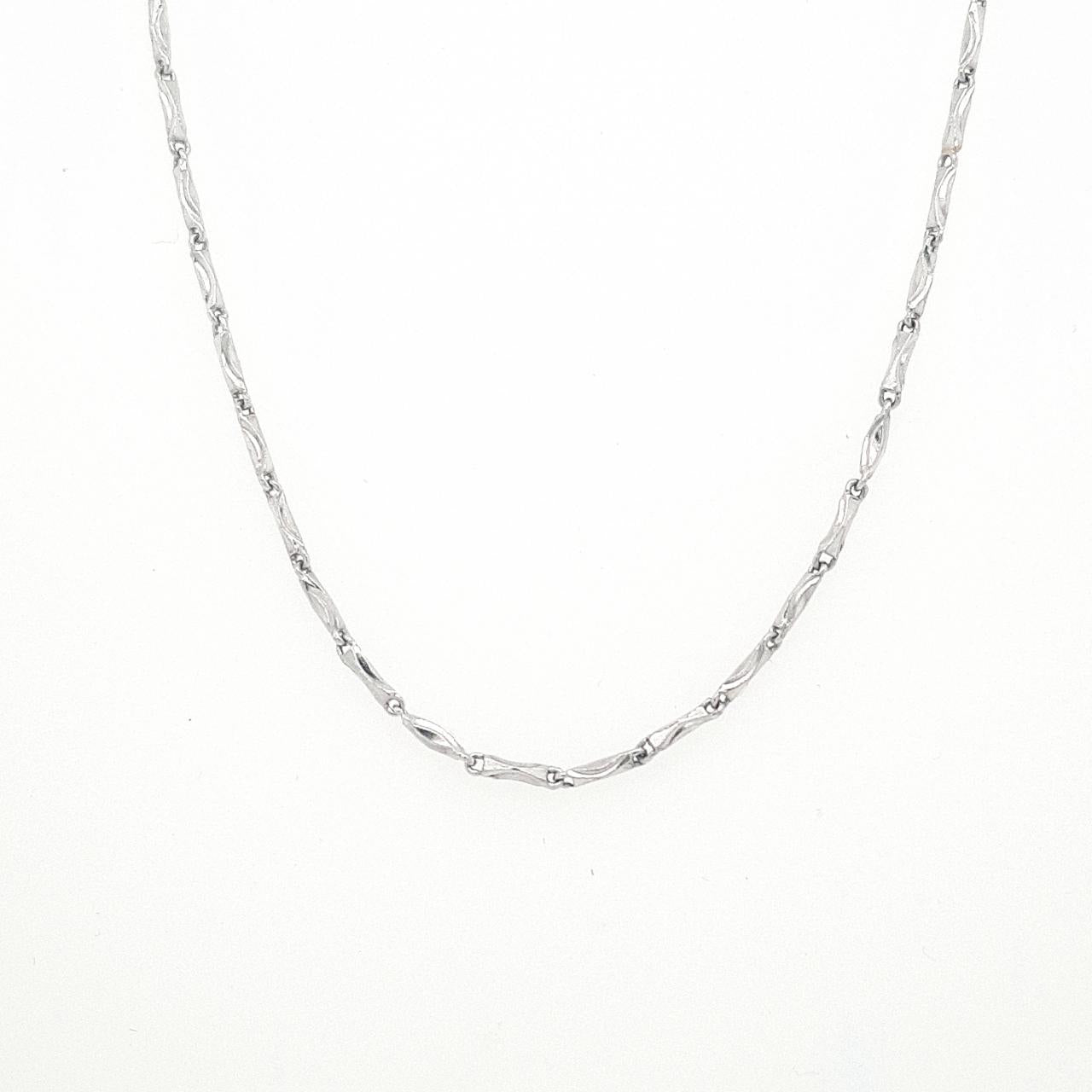 18ct White Gold Fancy Link Chain