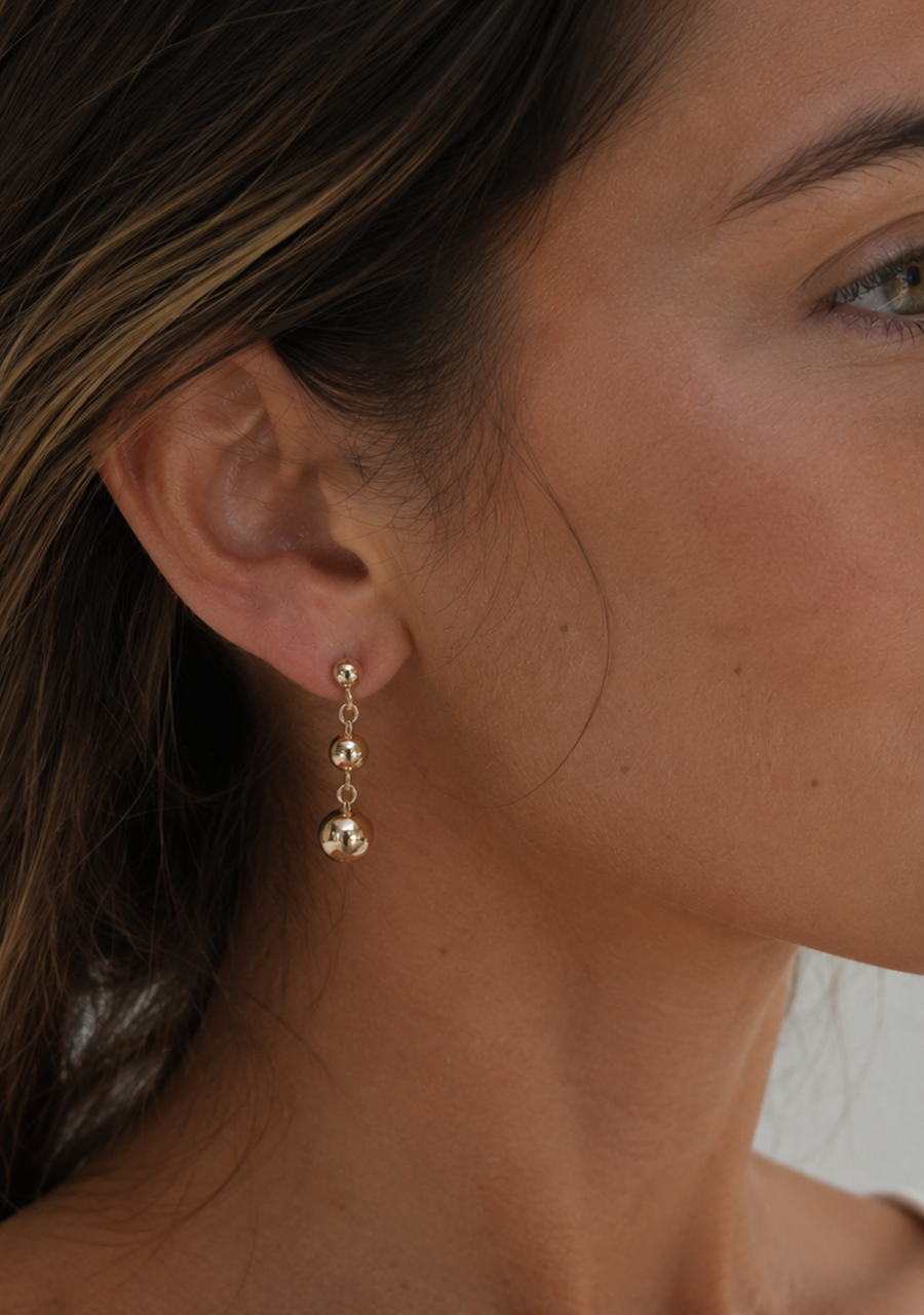 9ct Yellow Gold 3 Graduated Ball Stud Earrings