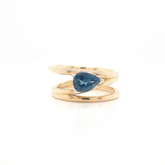 Sapphire 9ct Yellow Gold Blue African Sapphire Crossover Dress Ring