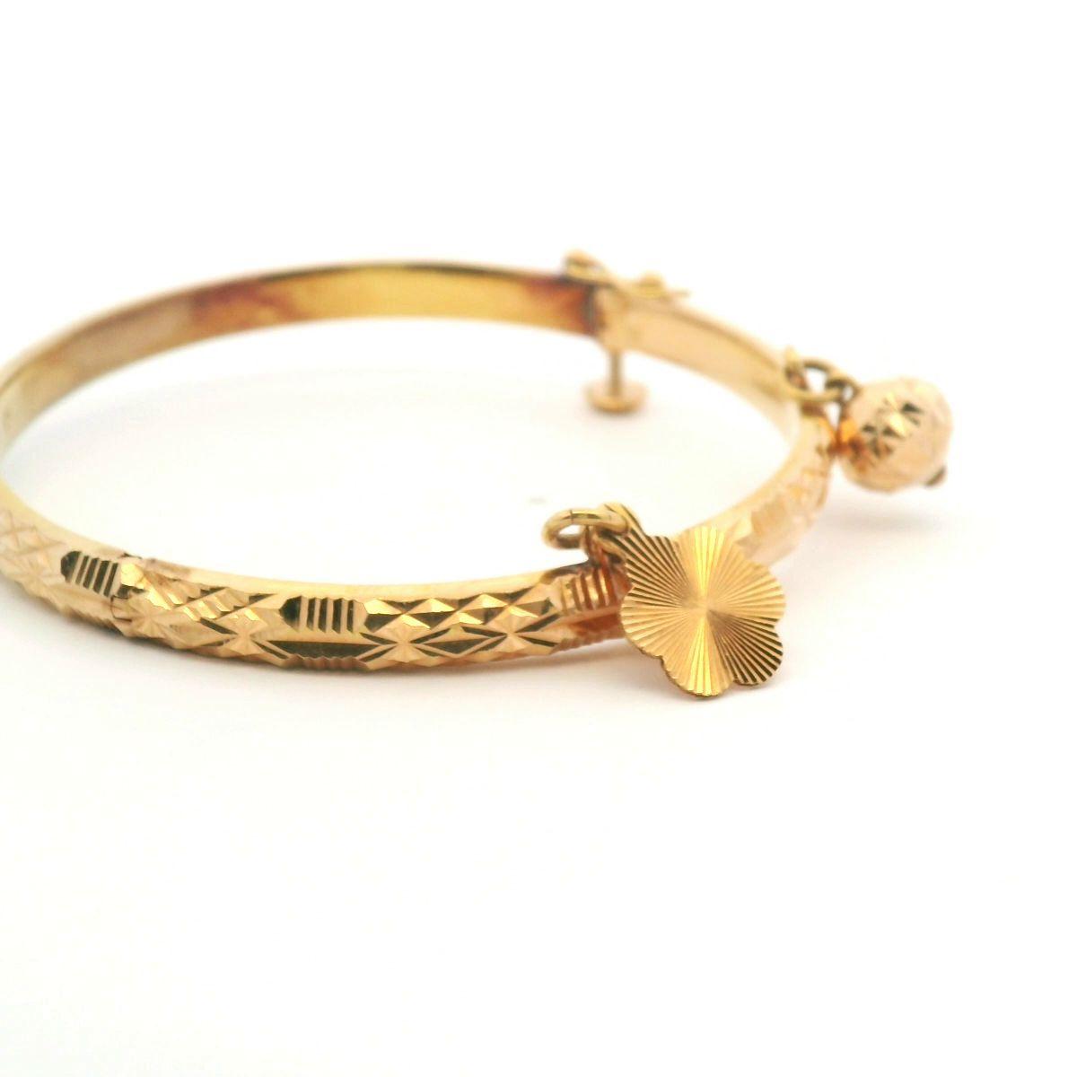 22ct Yellow Gold Faceted Hollow Hinged Charm Bangle