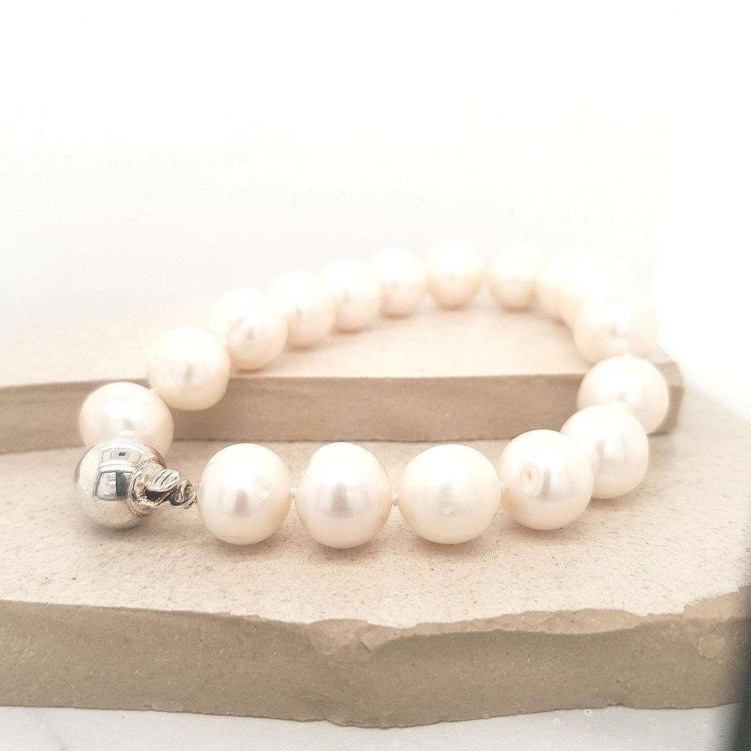 Sterling Silver 10-11mm Freshwater Pearl Bracelet