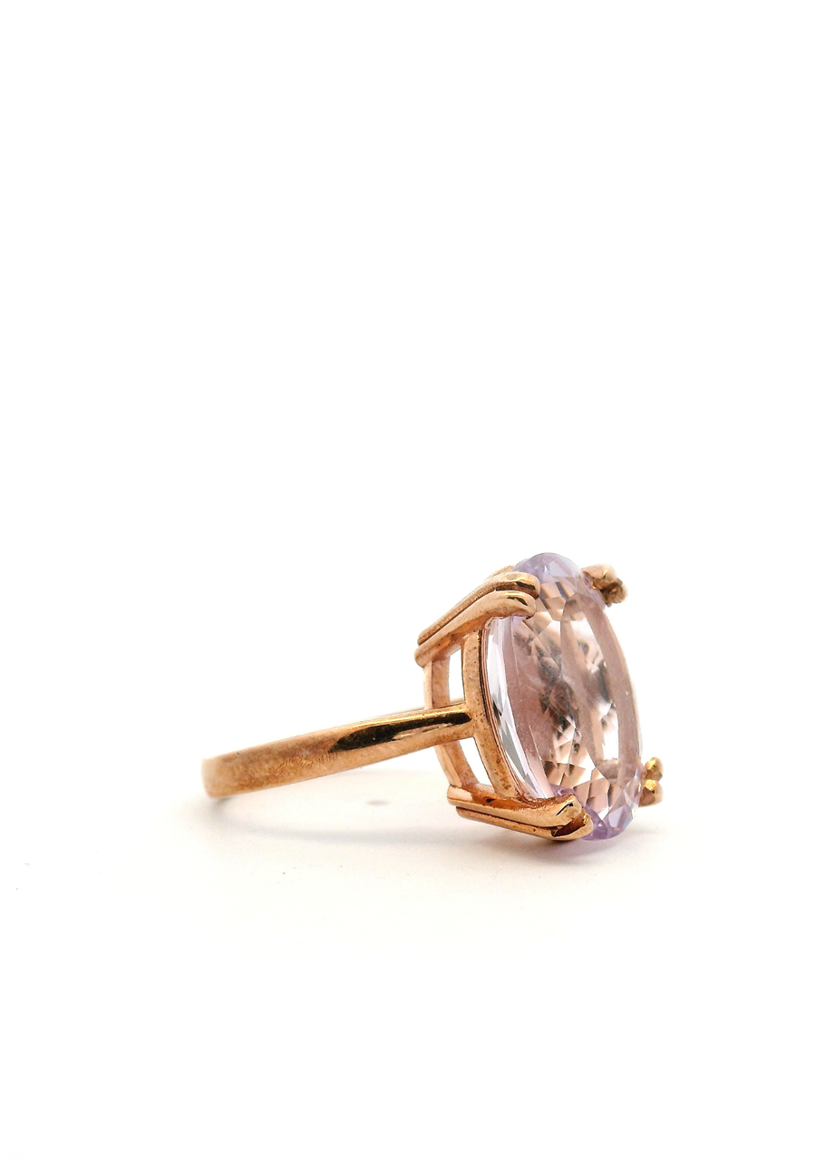 9ct Rose Gold Amethyst Double Claw Solitaire Ring