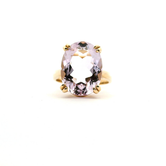 Amethyst 9ct Yellow Gold Double Claw Solitaire Ring