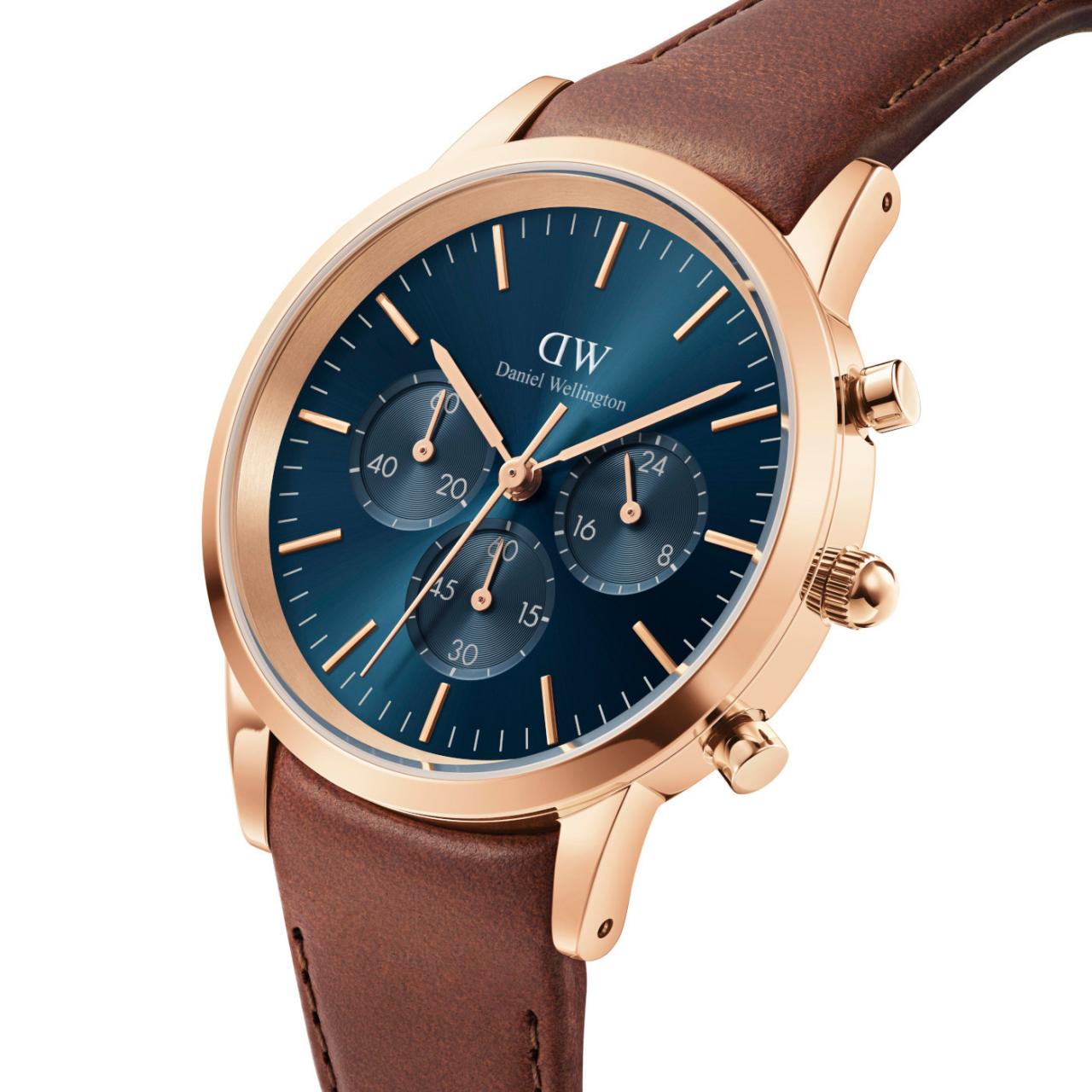 Daniel Wellington 42mm Iconic St Mawes Rose Gold Arctic Chronograph Watch Code: DW00100639