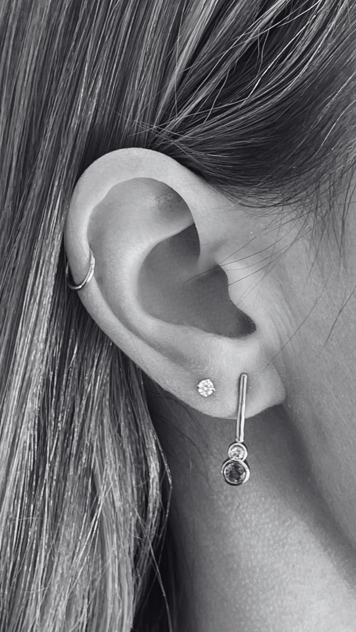 Ceylonese Sapphire & White Sapphire Drop Stud Earrings in 9ct Yellow Gold