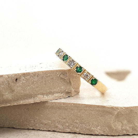 Emerald & Diamond 9ct Yellow Gold Bead Set Ring