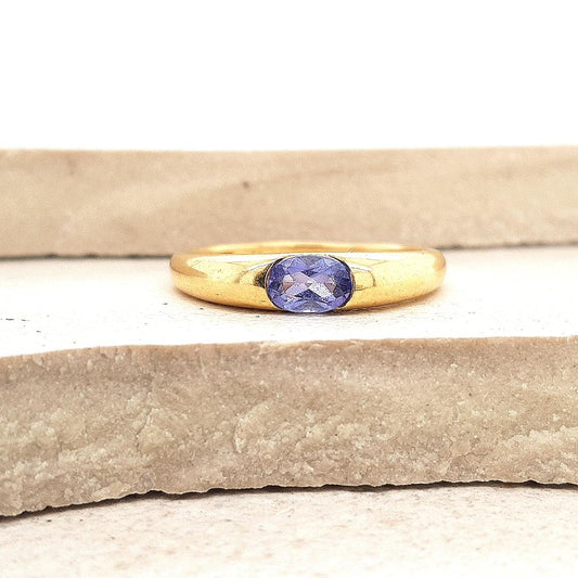 Estate 9ct Yellow Gold Sapphire Tension Set Dome Ring