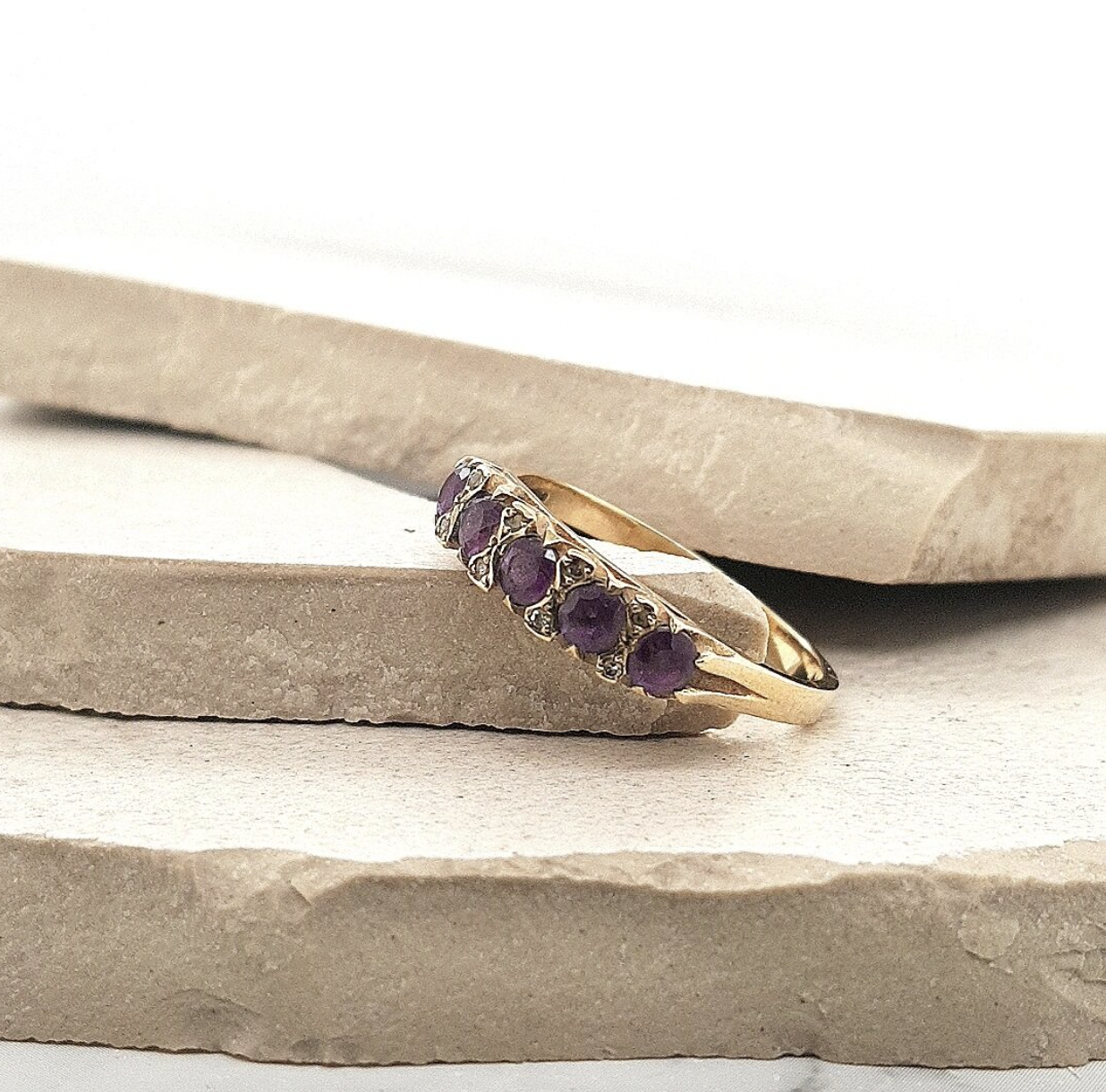 Estate 9ct Yellow Gold Amethyst and Diamond Ring