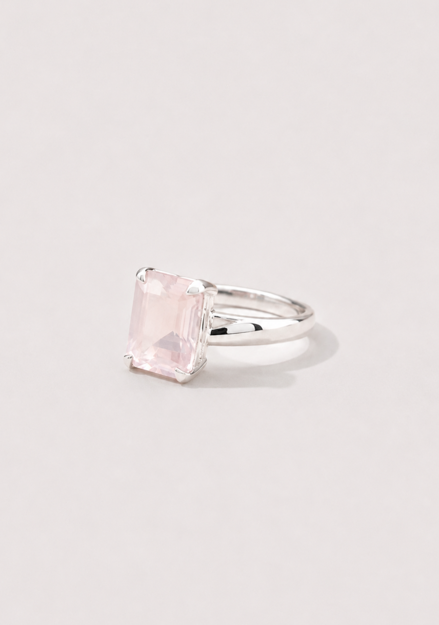 Sterling Silver Rose Quartz Solitaire Ring