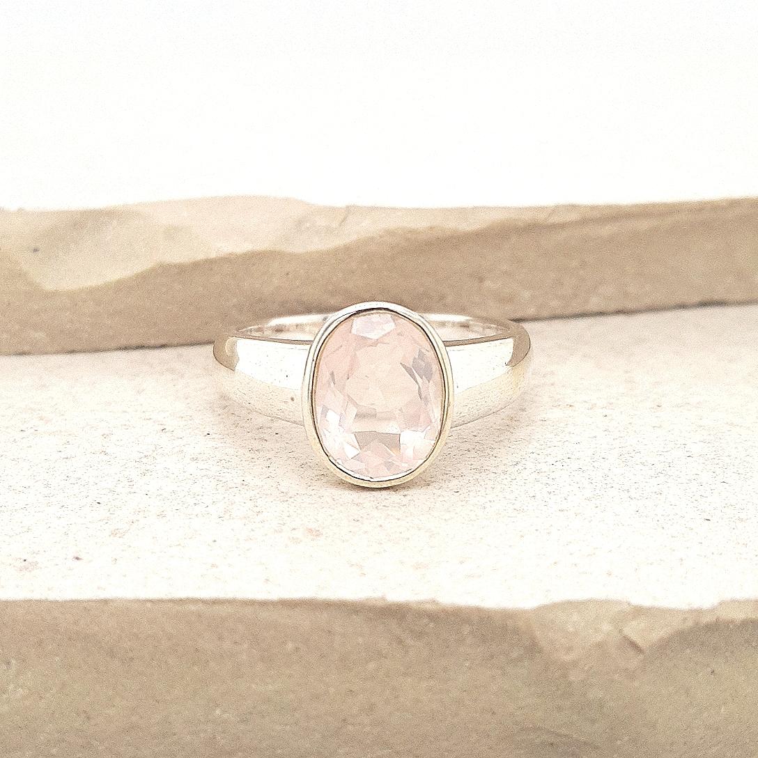 Sterling Silver Rose Quartz Solitaire Ring