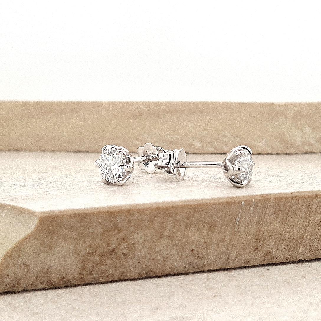 Lab Grown 9ct White Gold Diamond 0.72ct Stud Earrings