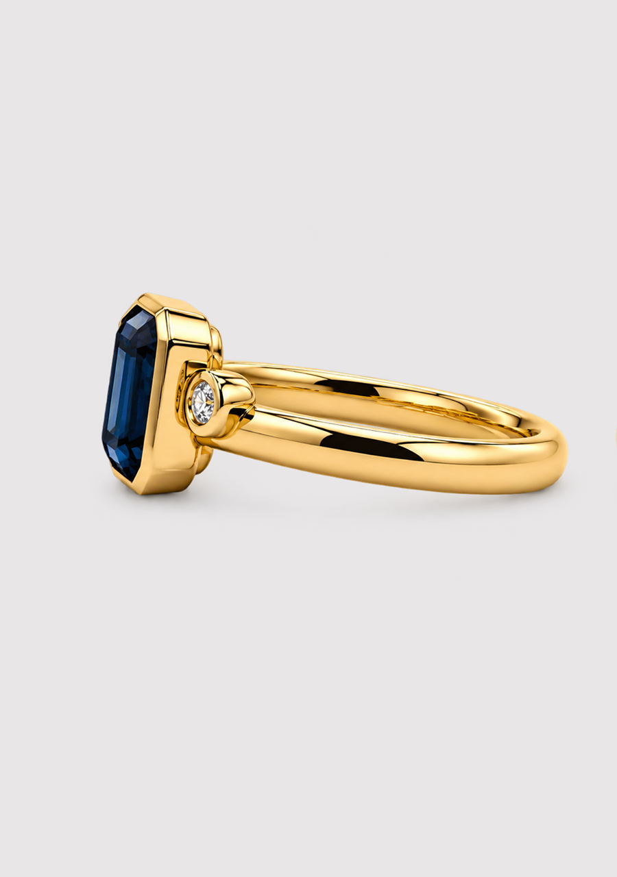 Ceylonese Sapphire & Diamond 9ct Yellow Gold Bezel Set Ring