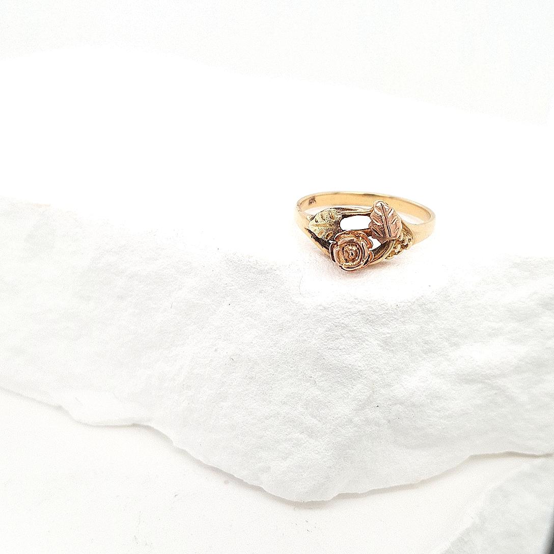 Estate 10ct Yellow and Rose Gold Rose and Leaf Ring