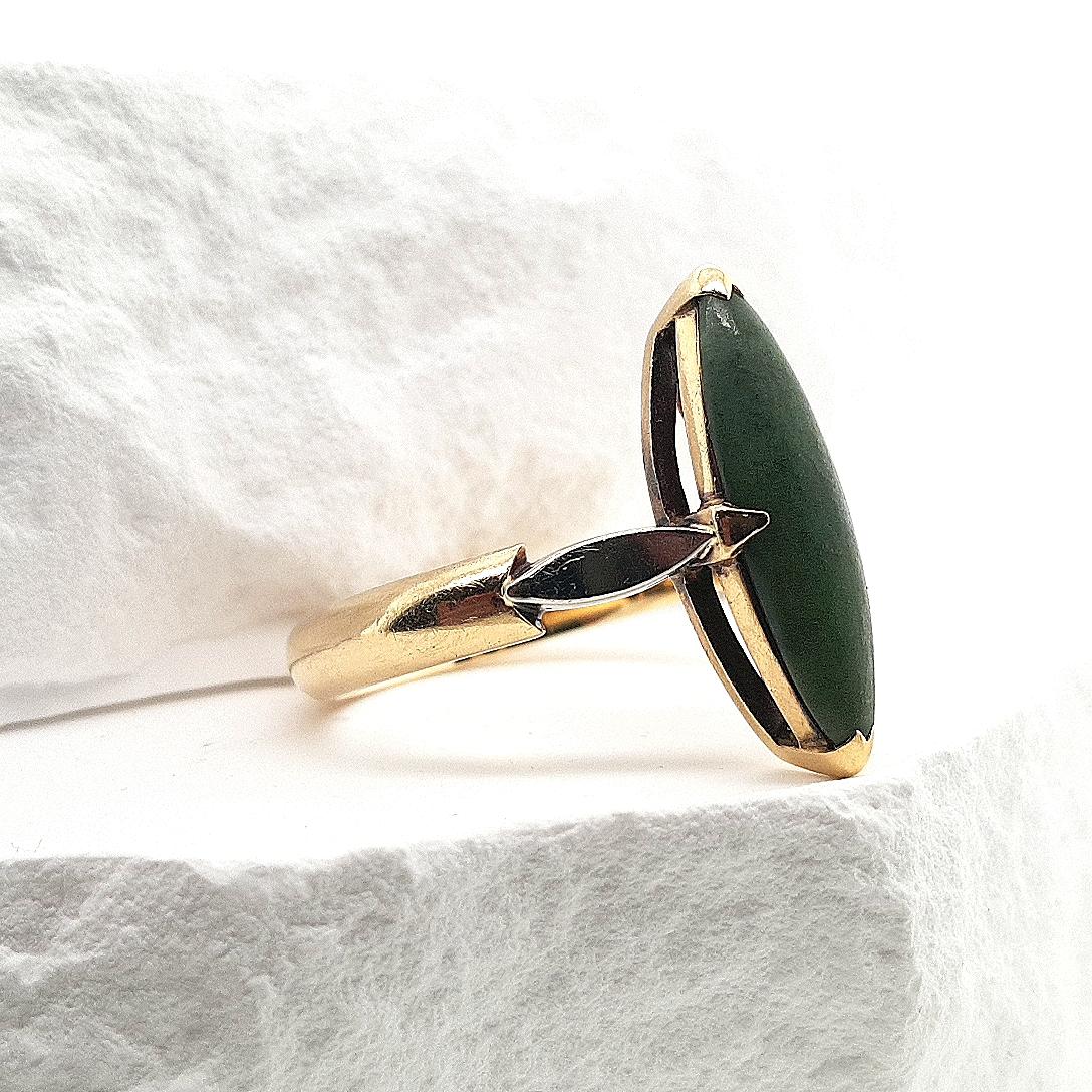 Estate 14ct Yellow Gold Green Jade Marquise Shape Ring