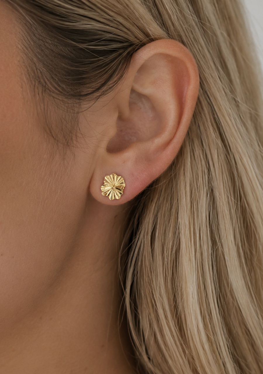 9ct Yellow Gold Floral Style Ripple Stud Earrings