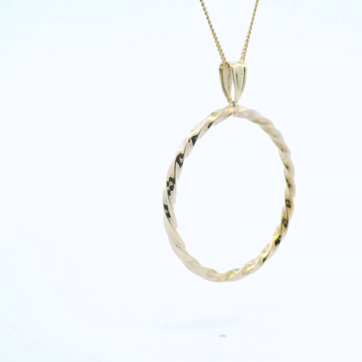 Estate 9ct Yellow Gold Twisted Open Circle Pendant