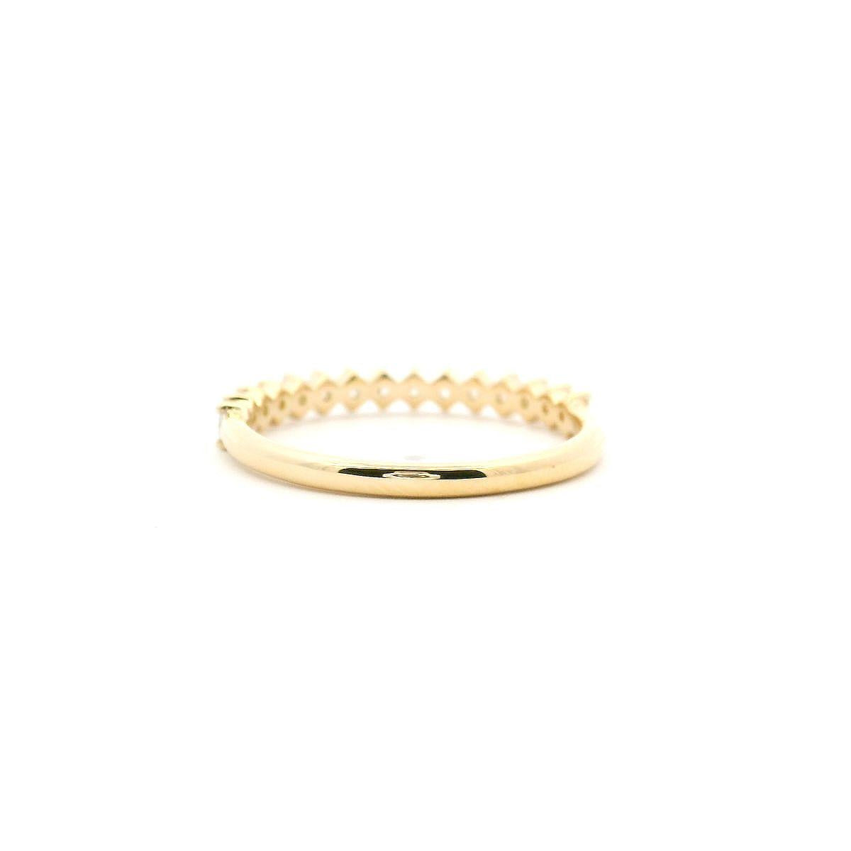 18ct Yellow Gold Lab Grown Diamond Claw Set Ring