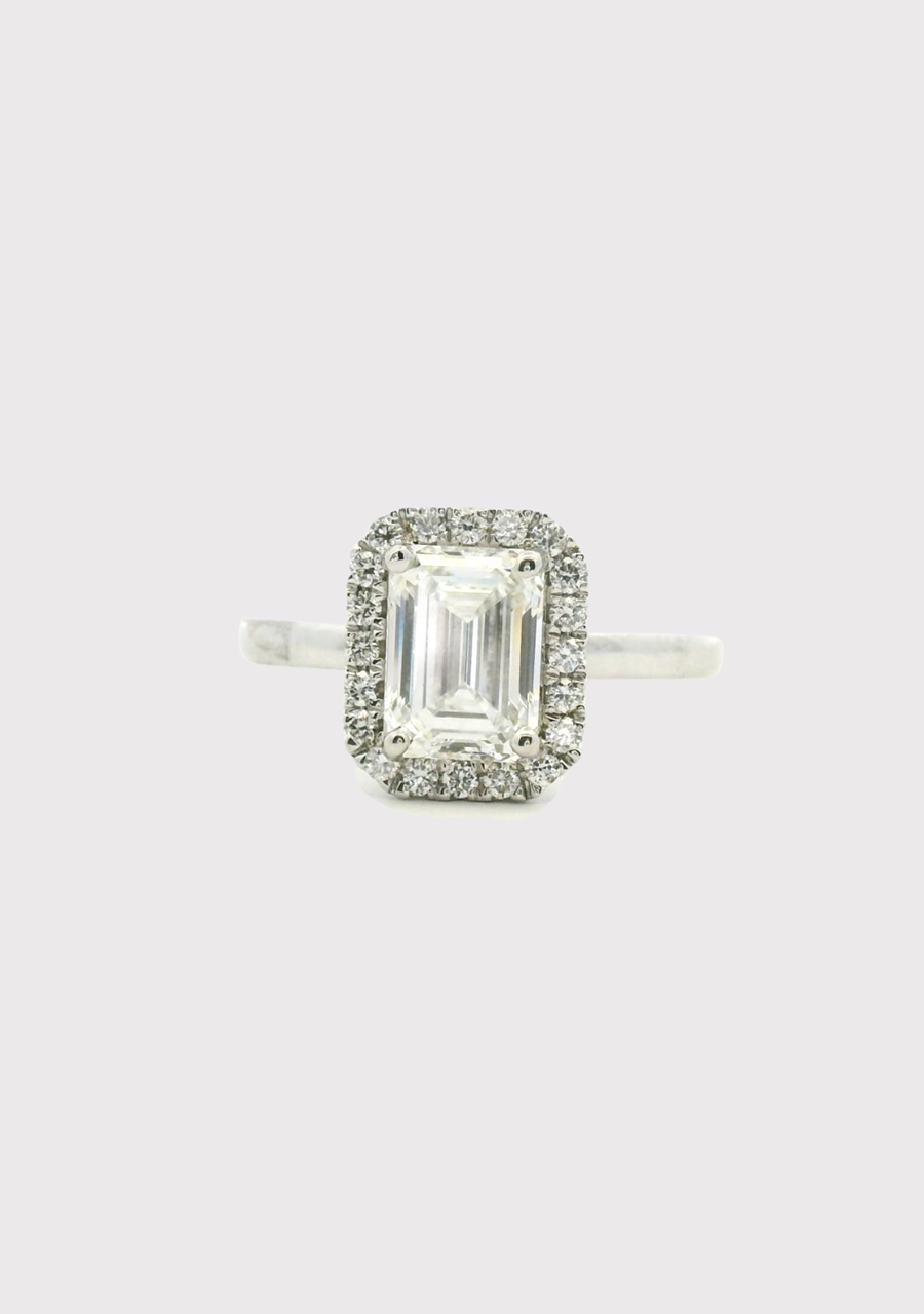 Lab Grown Diamond Halo 10ct White Gold Ring
